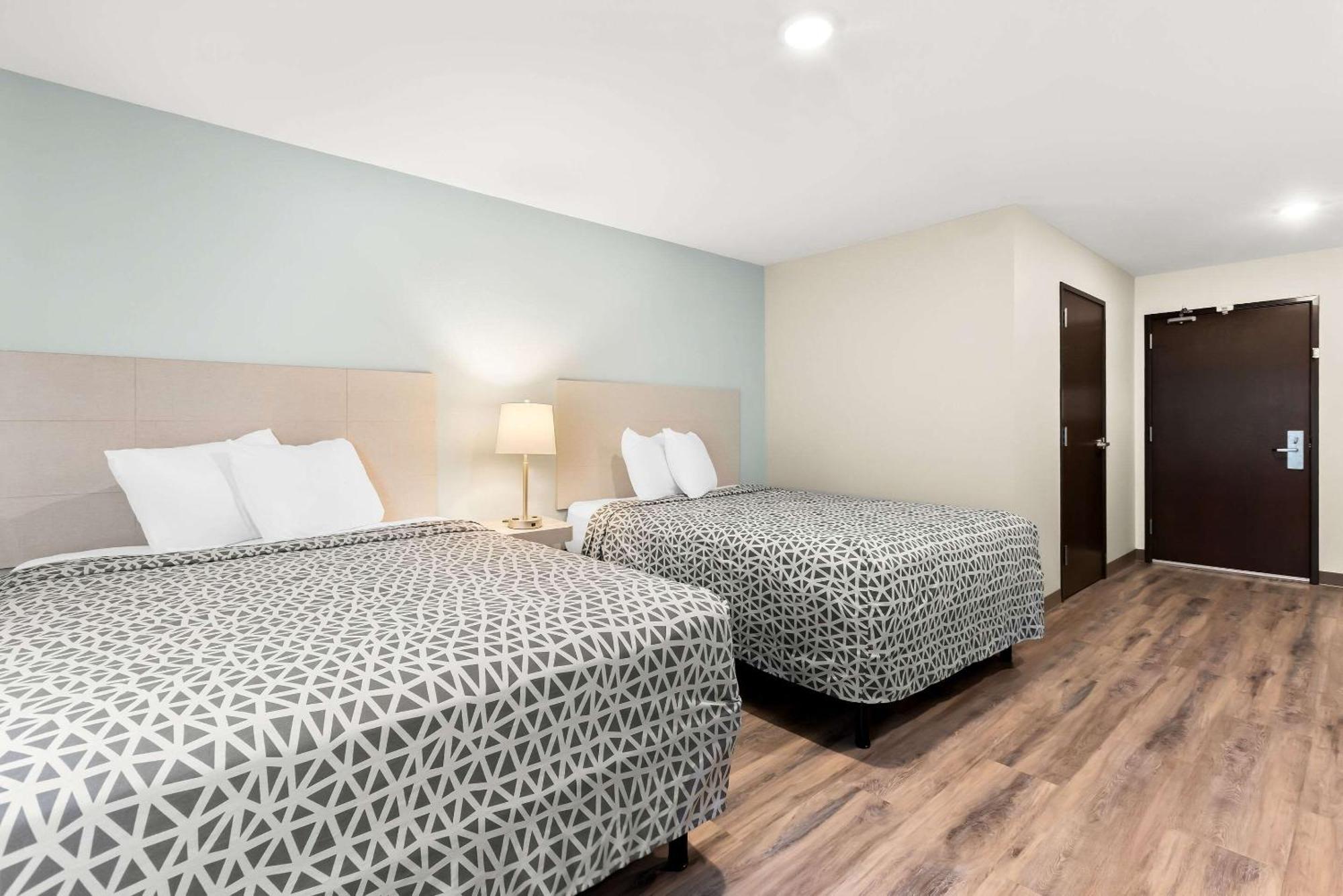 Woodspring Suites Savannah West Chatham Parkway Exterior foto